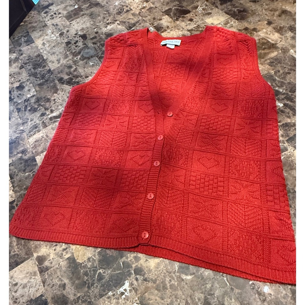 Vintage Bedford Fair Red Heart Knit Sweater Vest Large USA Vneck Patchwork